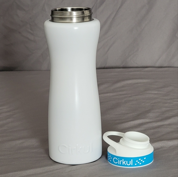 Cirkul Bottles and Sips - Picture 4 of 9
